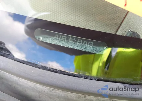 2011 Ford Escape Xlt из США, поврежденный, VIN 1FMCU0DG7BKB83862